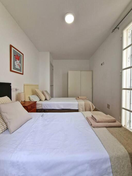 Encantador Duplex Para 6 A 1 Minuto De La Playa بينالماذينا المظهر الخارجي الصورة